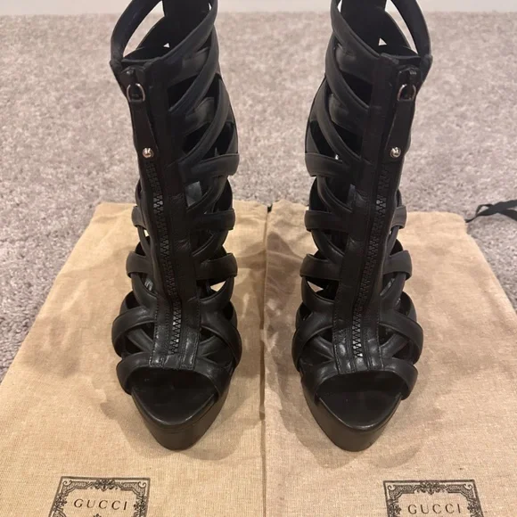 PRE-LOVED GUCCI Women's Calfskin LIFFORD Cage Platform Sandals 6" Heels - Picture 5 of 15
